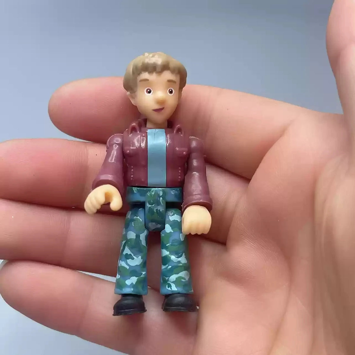 Fireman Sam Action Figure – 6cm Poseable PVC Cartoon Character Toy for Kids
